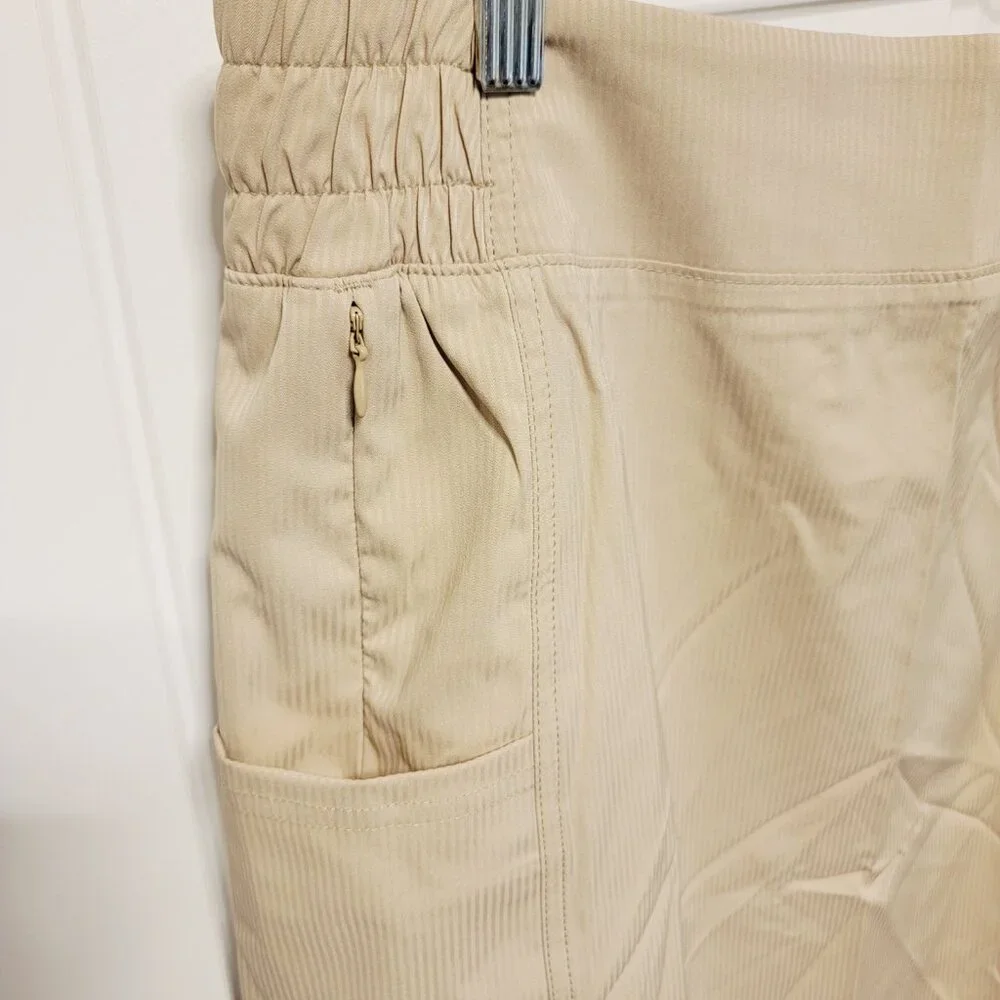 Eddie Bauer Size Large Twin River Stripe Cargo Skirt Beige Pull On Stretch NWT